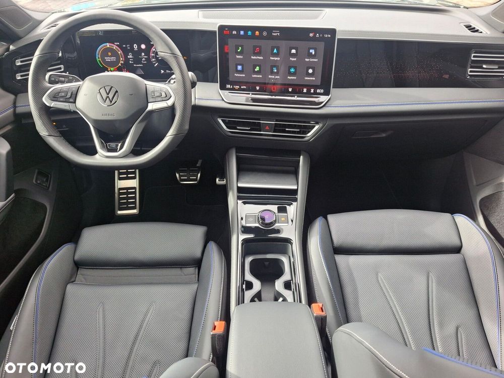 Volkswagen Tiguan - 24