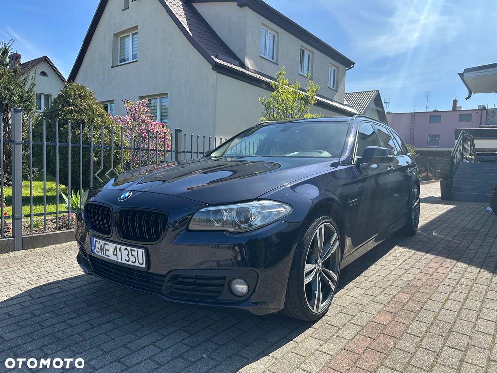 BMW Seria 5 520d Touring - 2