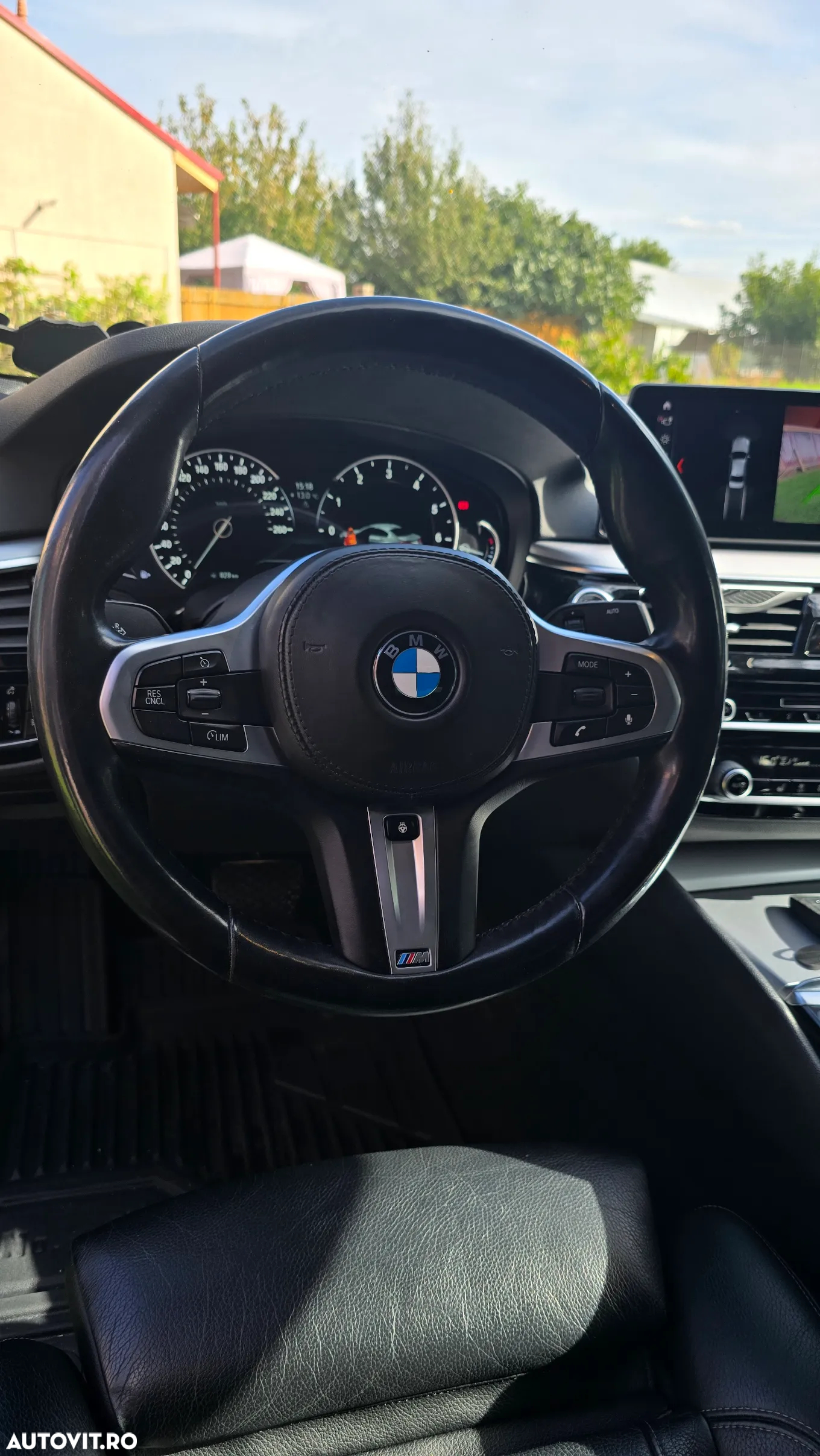 BMW Seria 5 520i AT - 7