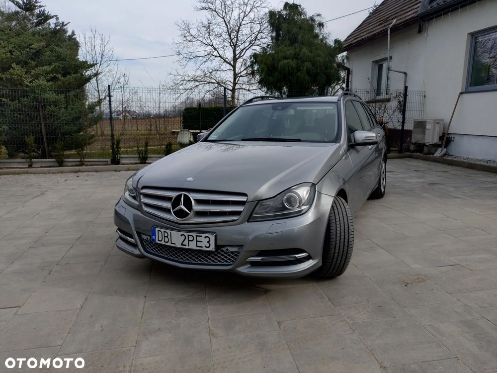 Mercedes-Benz Klasa C 220 CDI BlueEff Edition Classic - 1