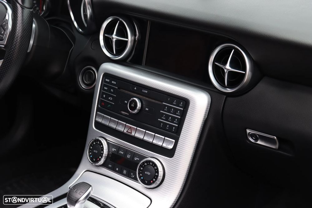 Mercedes-Benz SLC 43 AMG - 50