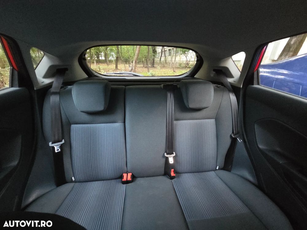 Ford Fiesta - 8