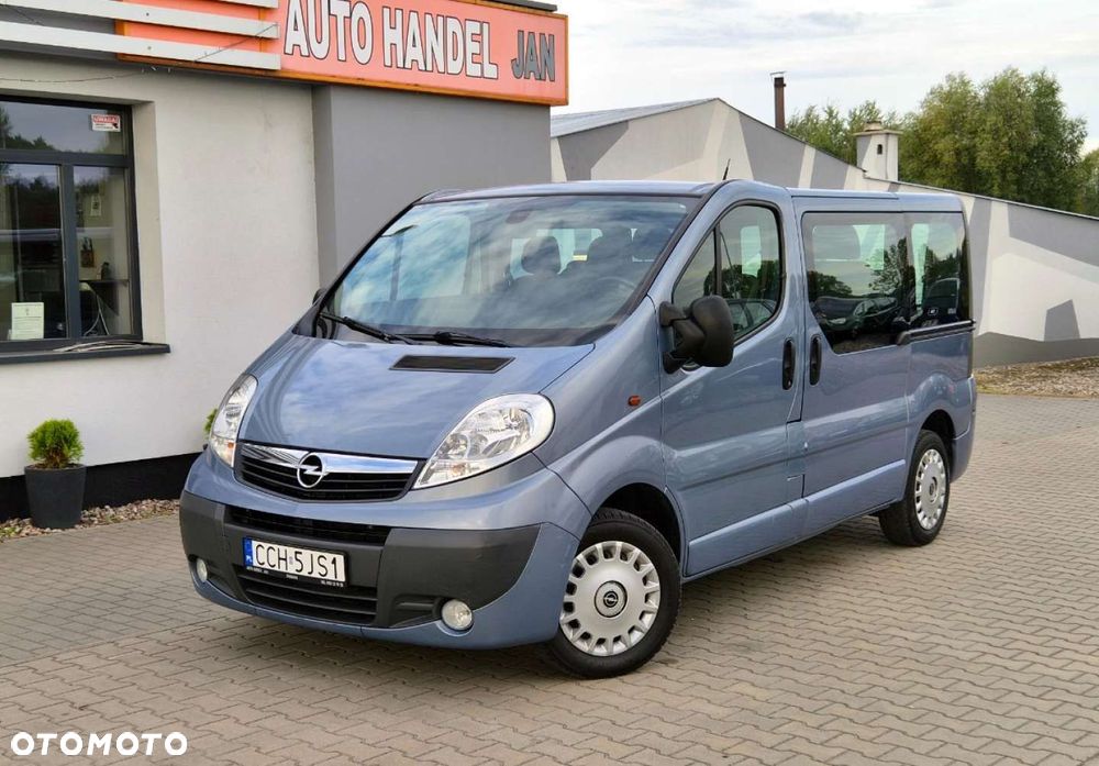 Opel Vivaro - 2