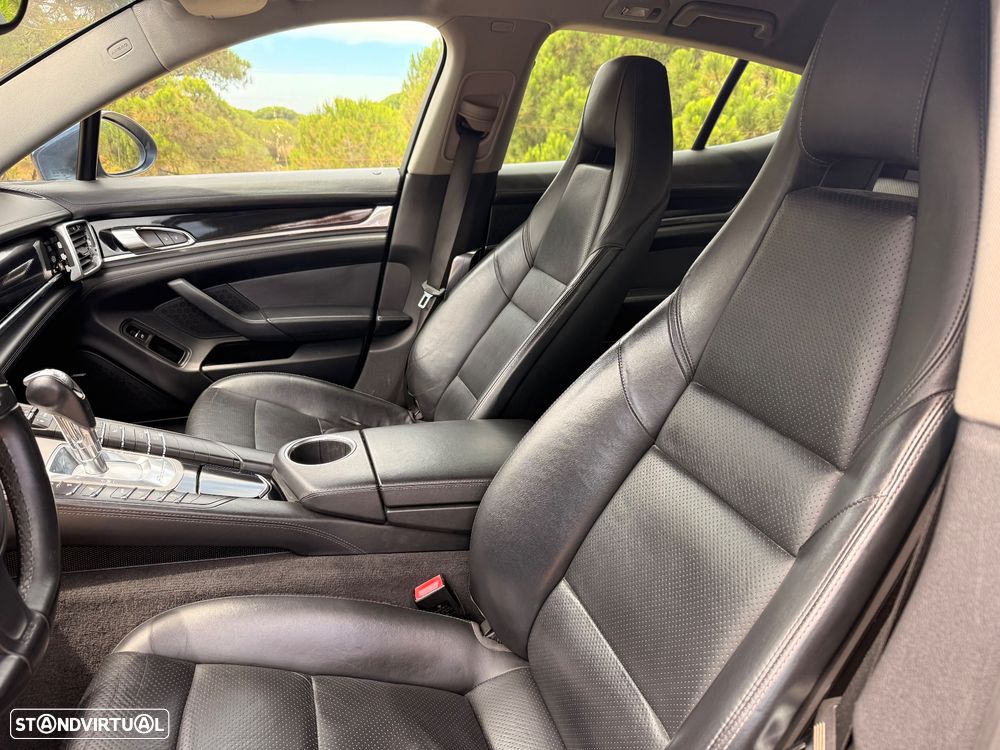 Porsche Panamera 3.0 V6 - 10