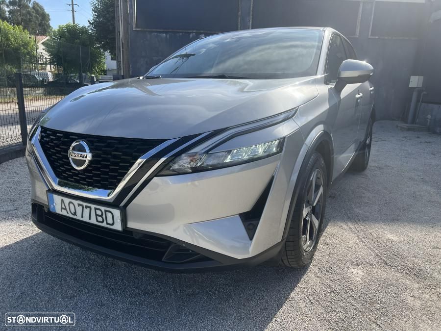 Nissan Qashqai 1.3 DIG-T N-Connecta Xtronic - 2