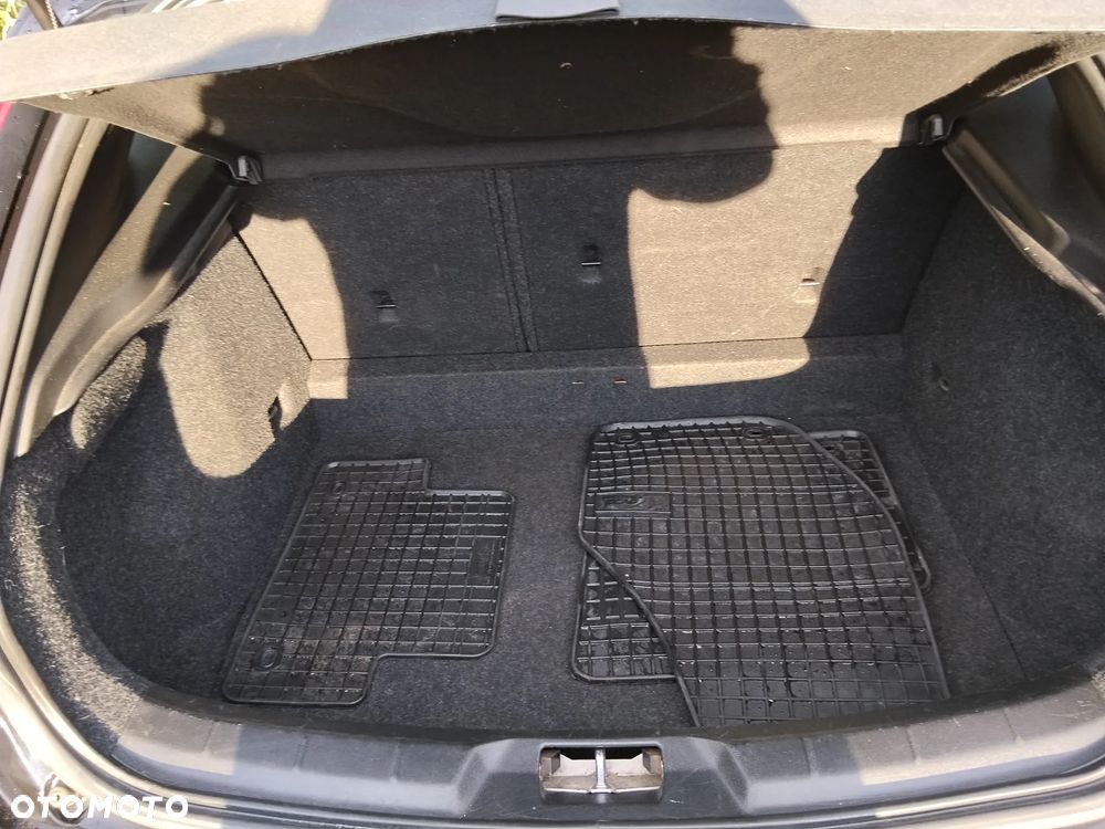 Volvo V40 D2 Drive-E SCR R-Design Momentum - 7