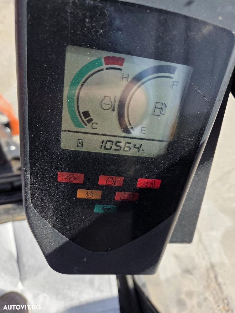 Hitachi ZX19-6, 2 TONE, 2022, 1.056 ore, CUPLA RAPIDA+4 CUPE, adancime sapare 2,8m, ridica 1,3t, latime 0,8m cu senile extensibile la 1,2m, inst picon pe brate, produs in JAPONIA, posibilitate leasing 4 ani-PROMOTIE 20.900 Eur+Tva - 24