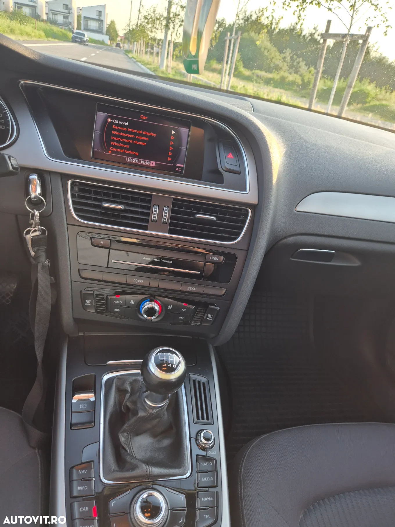 Audi A4 2.0 TDI Avant - 4