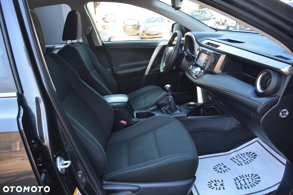 Toyota RAV4 - 14