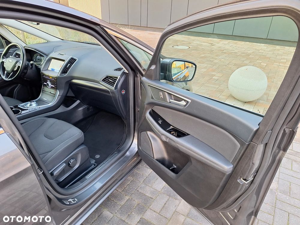 Ford S-Max 2.0 EcoBlue Titanium - 22