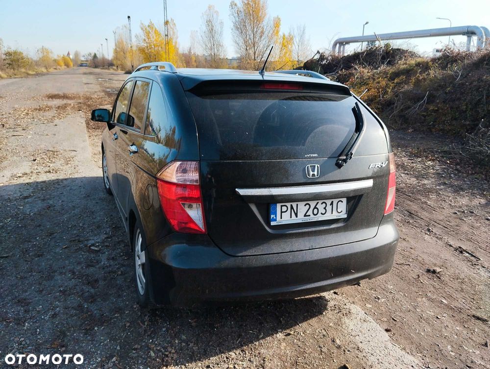 Honda FR-V - 3