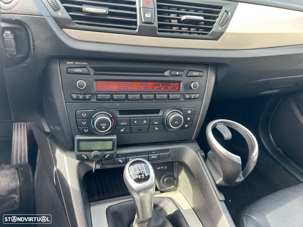 BMW X1 sDrive18d - 6