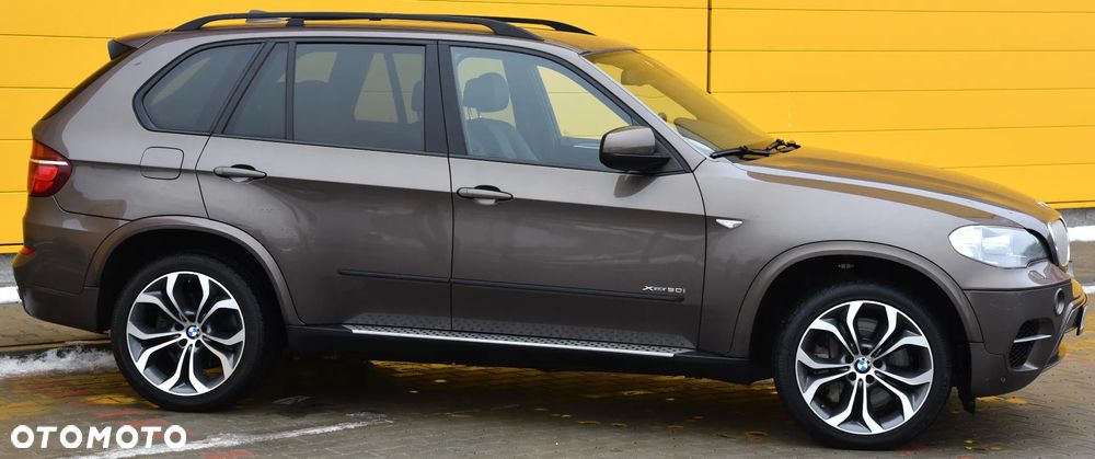 BMW X5 xDrive50i Edition Exclusive - 4