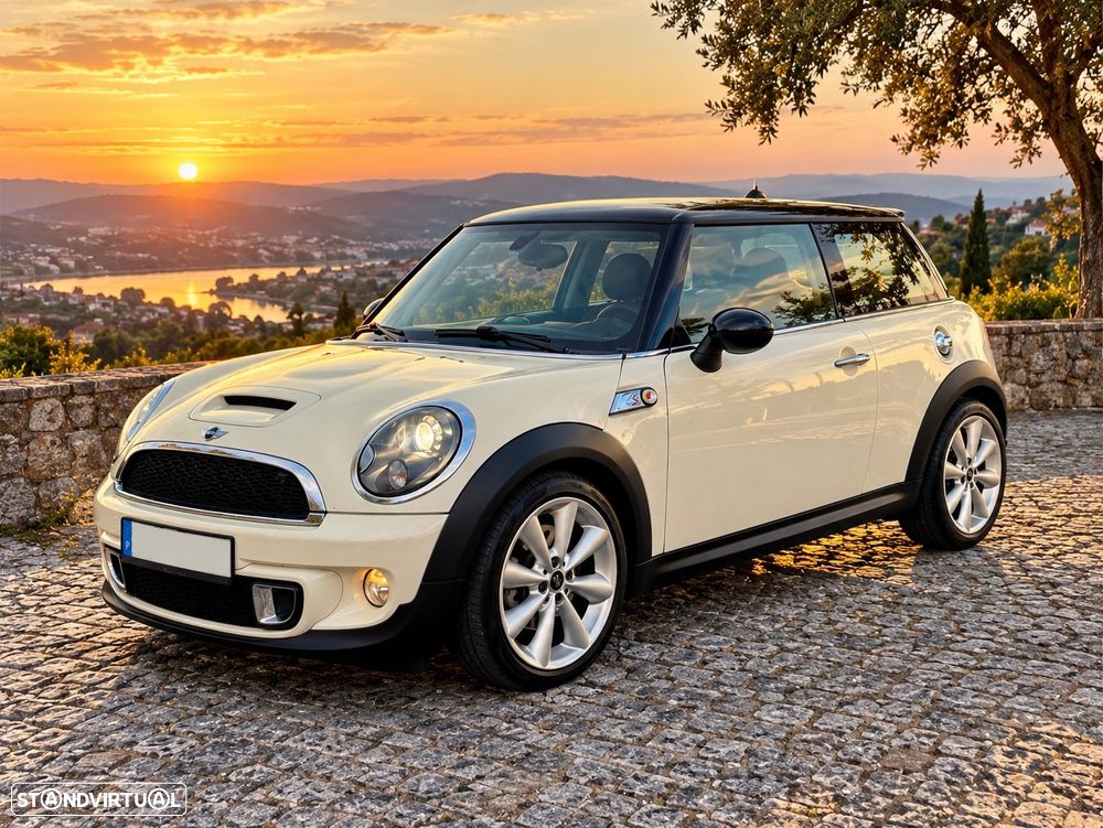 MINI 3 Portas Cooper SD - 23