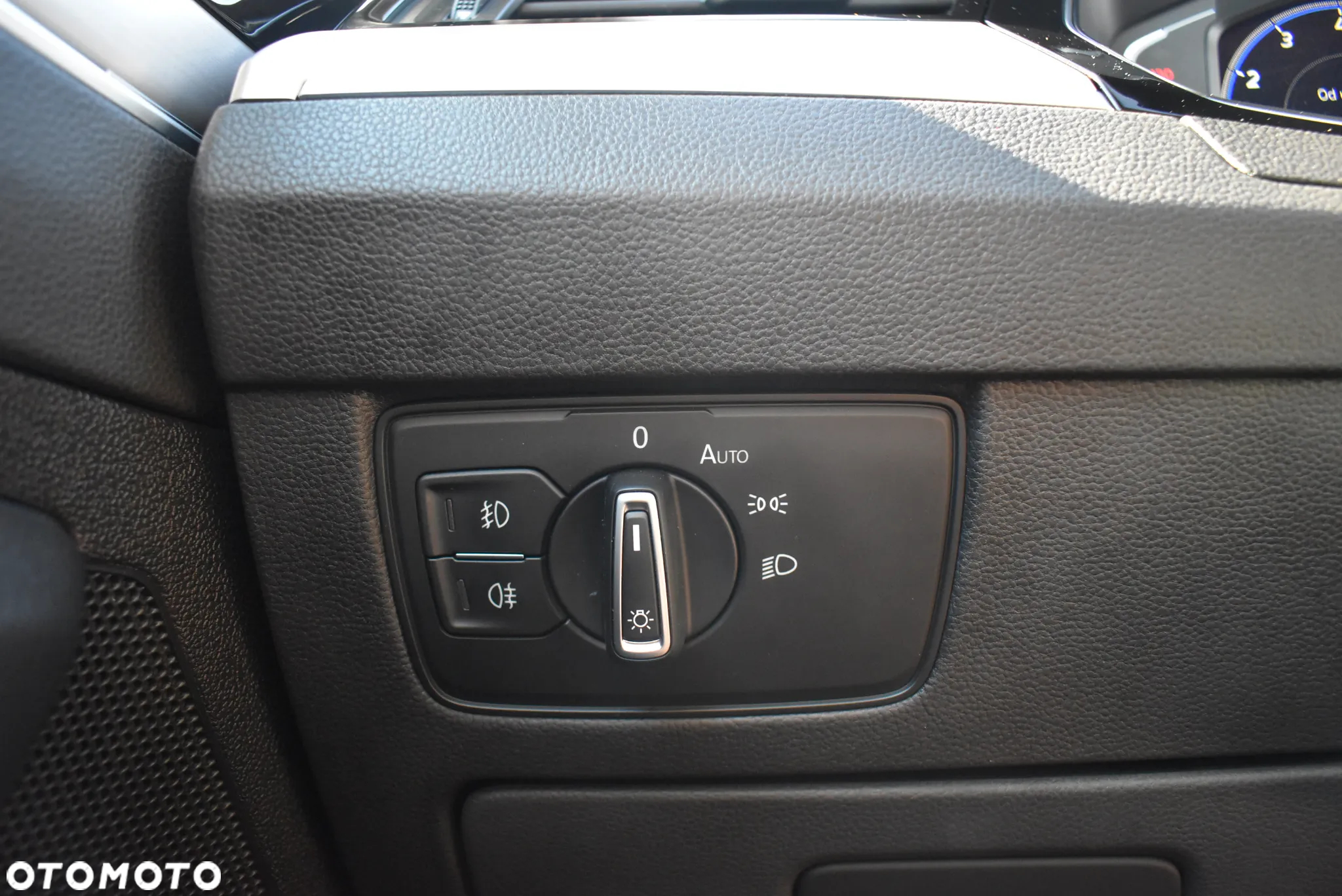 Volkswagen Passat 2.0 TSI Elegance DSG - 25