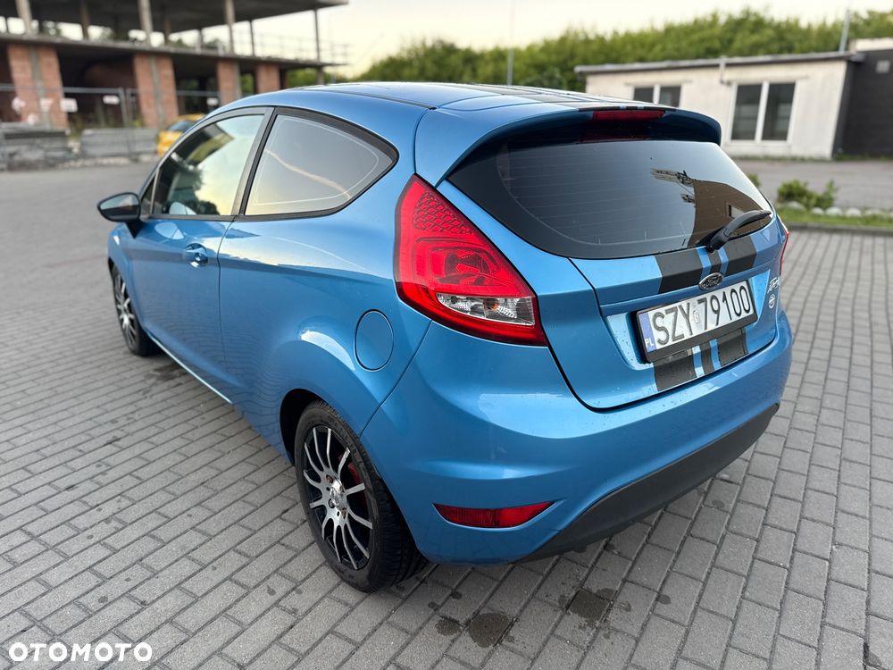 Ford Fiesta 1.25 Ambiente - 9
