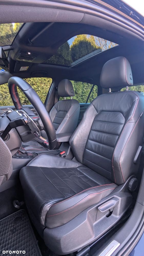 Volkswagen Golf GTI Performance BlueMotion Technology DSG - 25