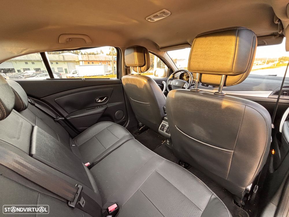 Renault Fluence 1.5 dCi Exclusive - 20