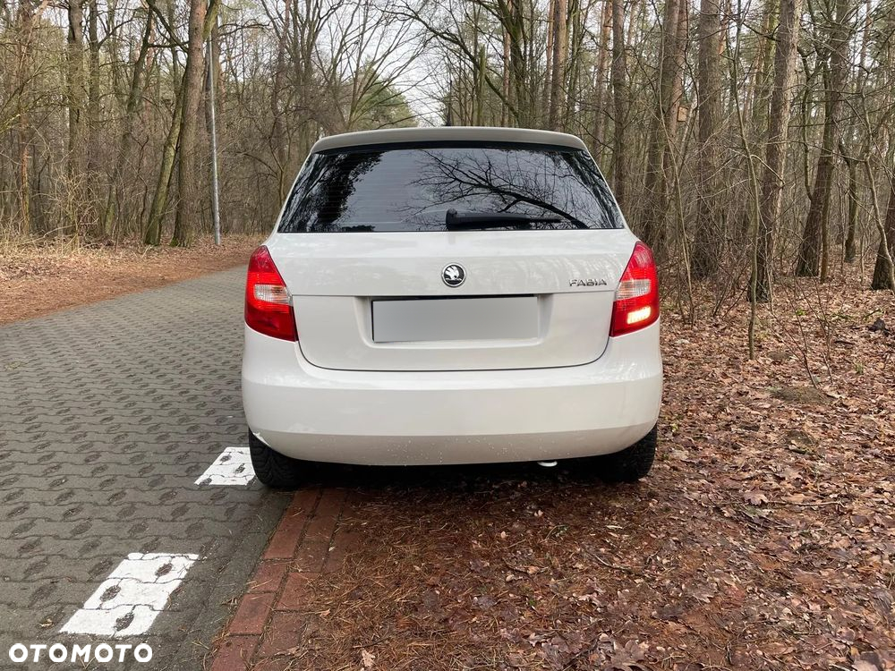 Skoda Fabia 1.6 TDI DPF Active - 10