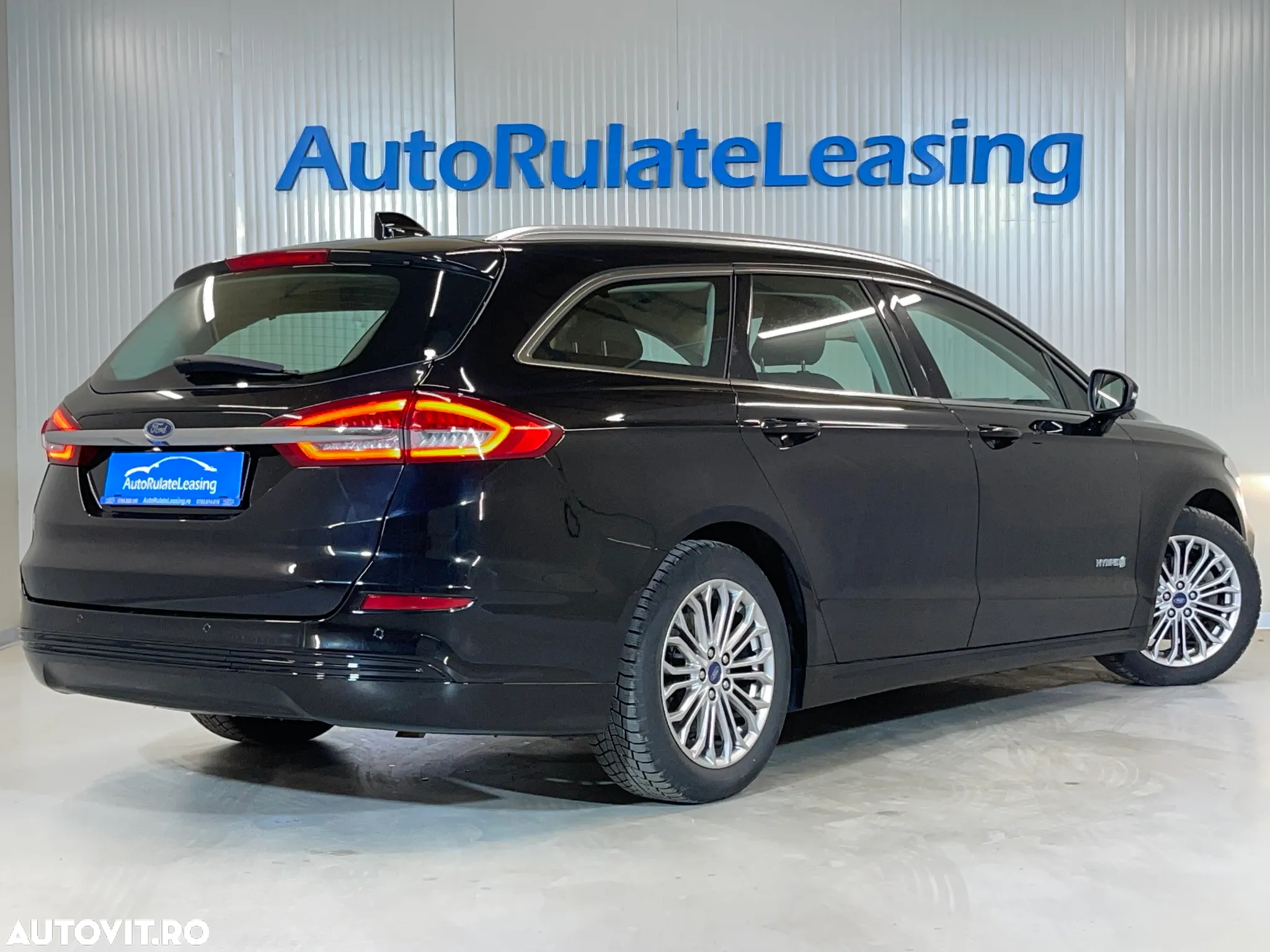 Ford Mondeo 2.0 HEV Titanium - 3