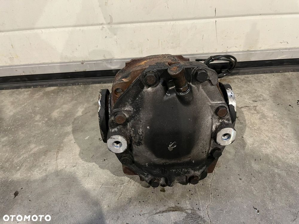 DYFER MOST DYFERENCJAŁ MERCEDES W124 M111 200E E220 E200 220E 3.27 ABS - 5