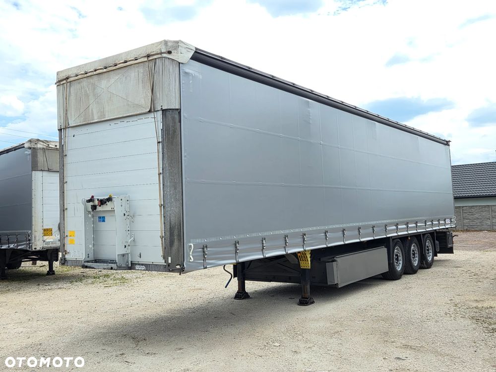 Schmitz Cargobull Standard / 2 osie podnoszone - 1