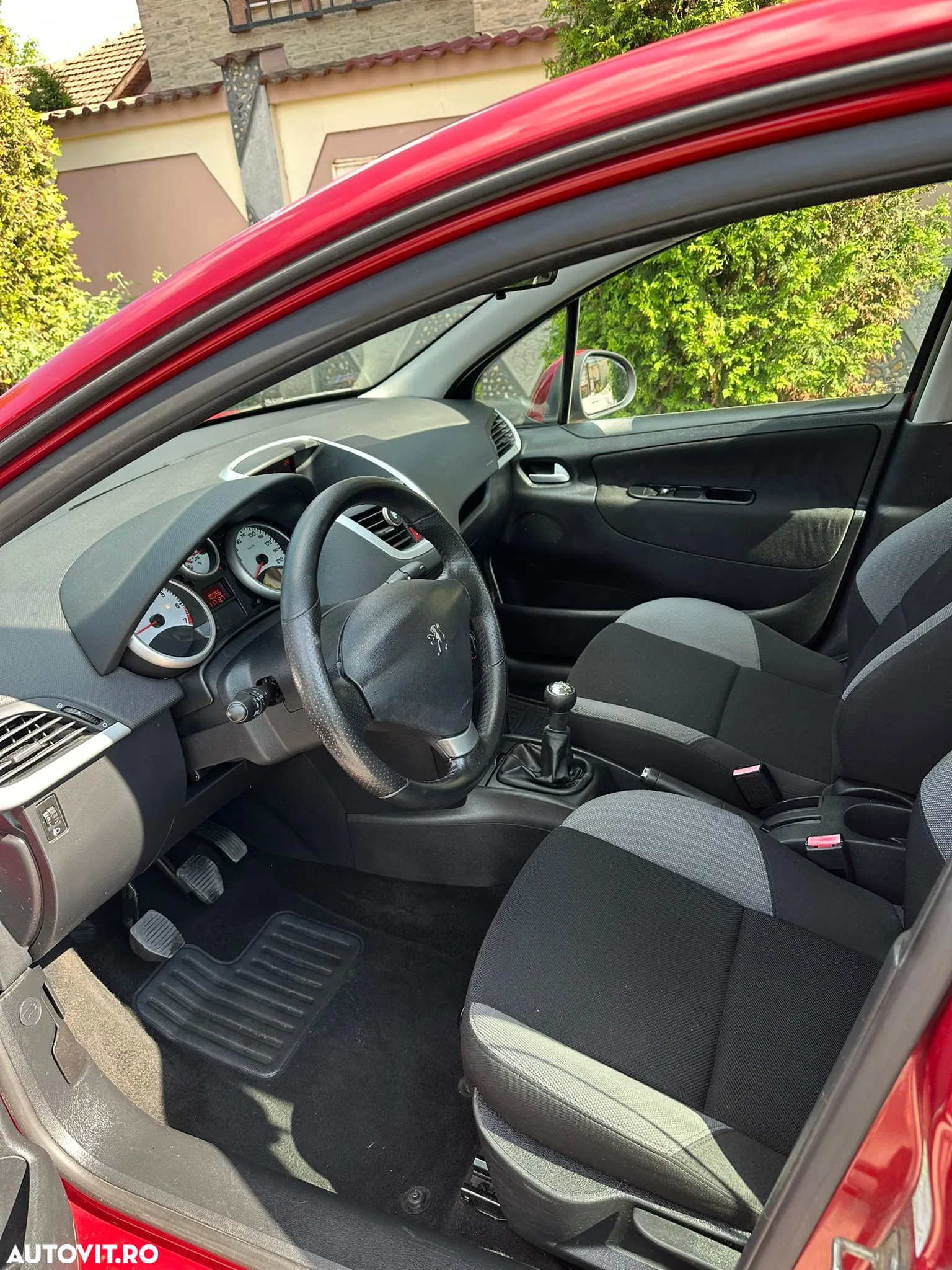 Peugeot 207 1.4E 16V Sport - 6