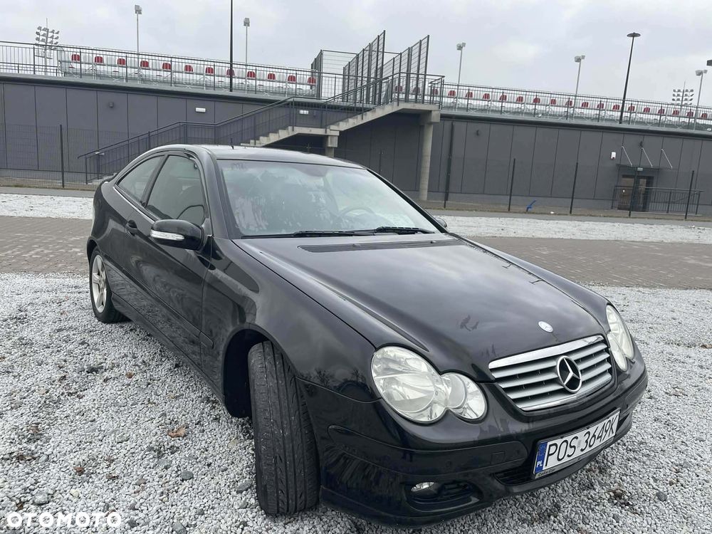 Mercedes-Benz Klasa C 200 CDI Automatik DPF Sport Edition - 10