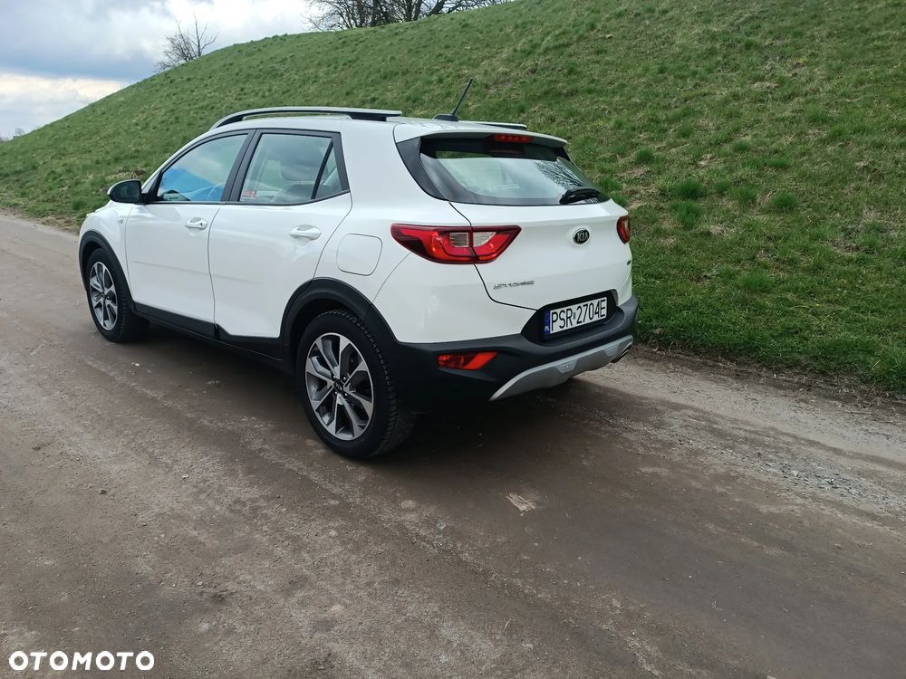 Kia Stonic 1.6 CRDi SCR L - 13
