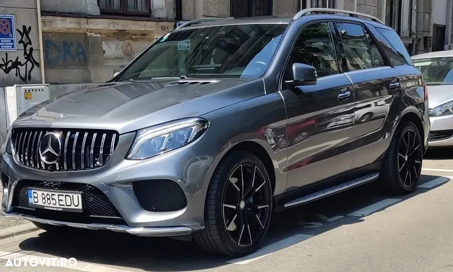 Mercedes-Benz GLE 500 e 4MATIC - 5