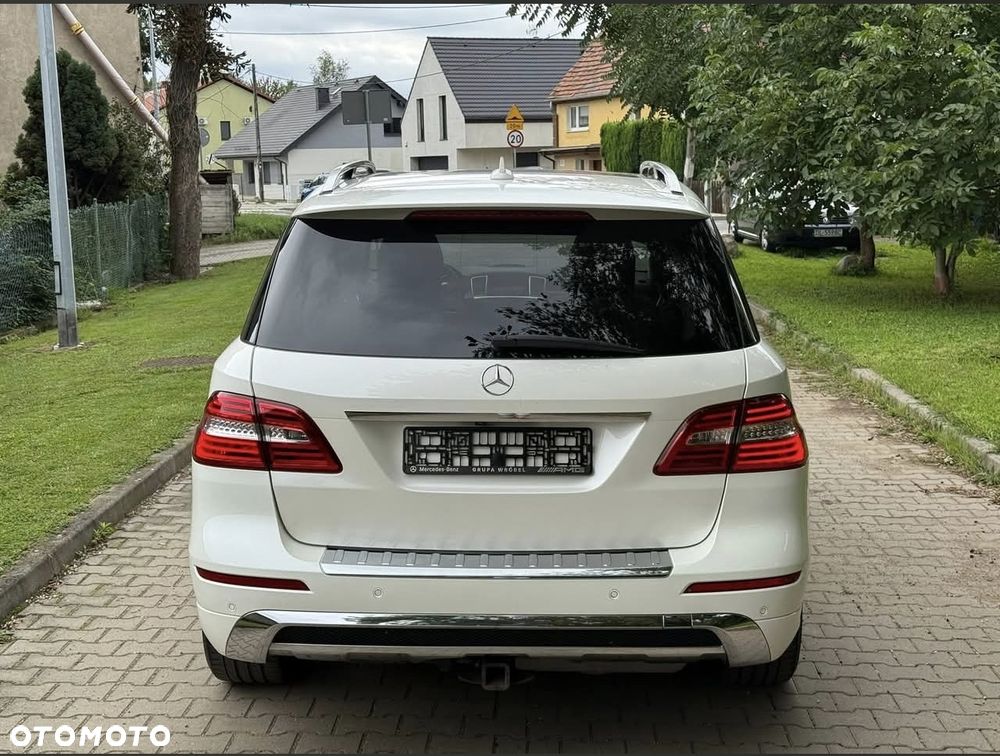 Mercedes-Benz ML - 4
