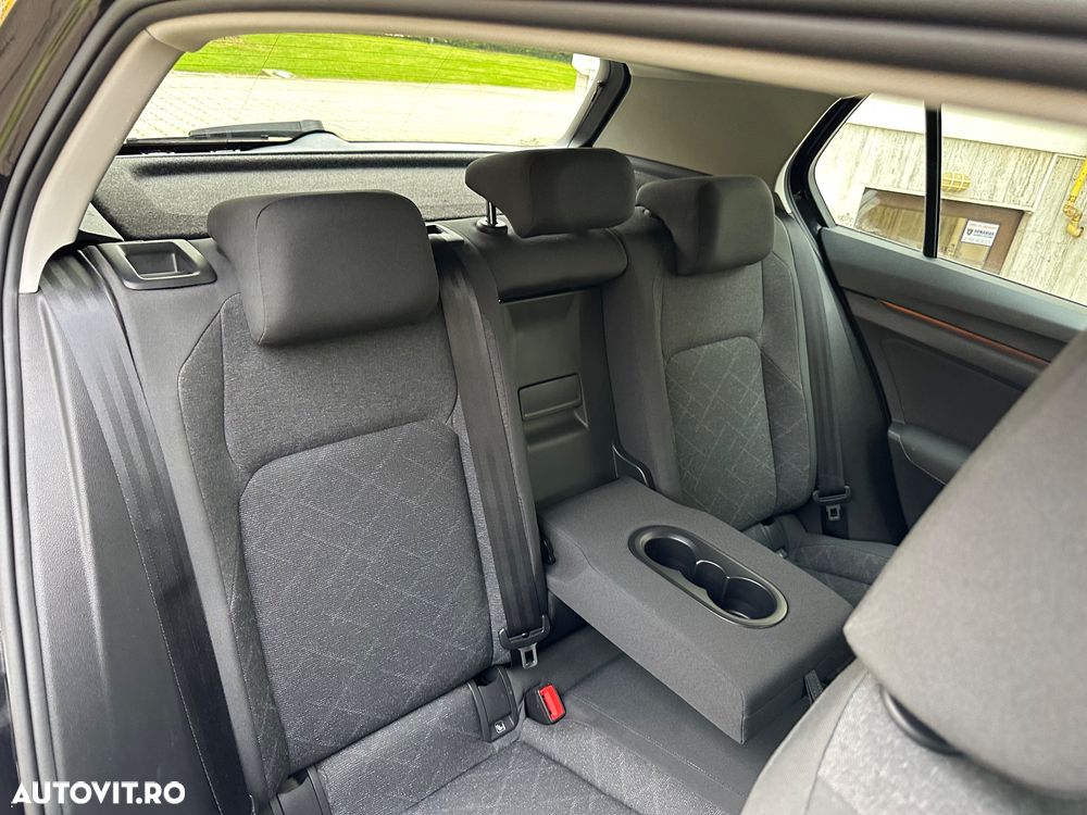 Volkswagen Golf 2.0 TDI SCR - 28