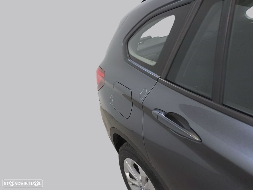 BMW X1 - 16