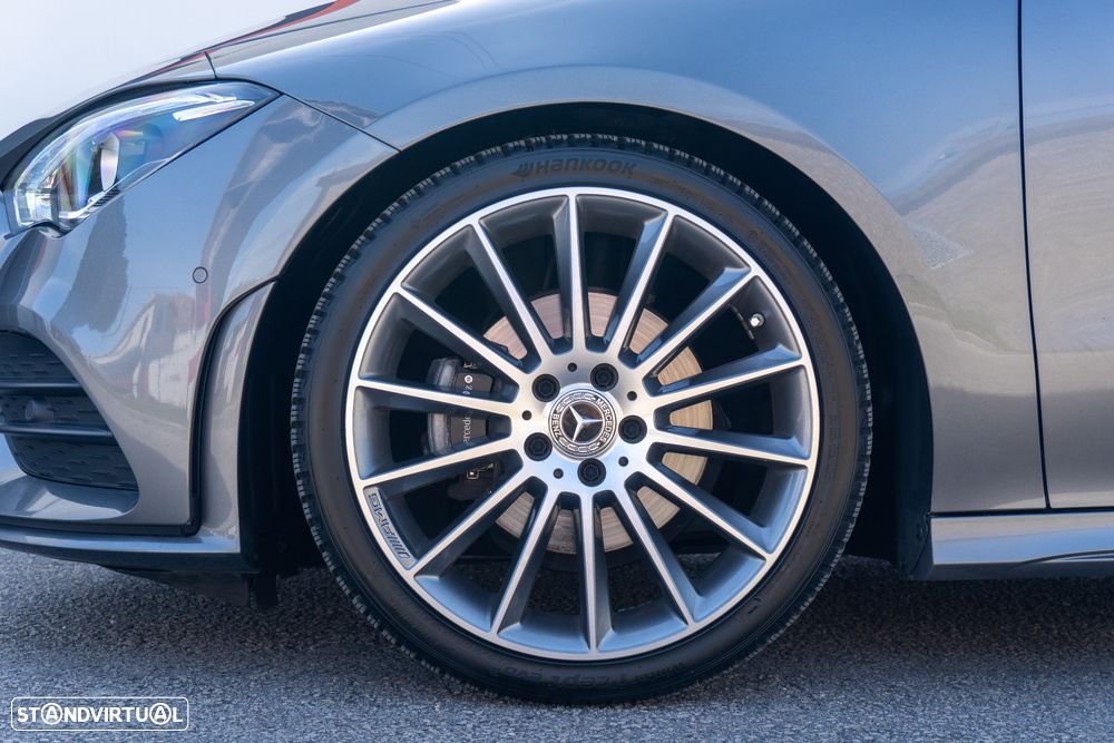 Mercedes-Benz CLA 180 7G-DCT AMG Line - 3