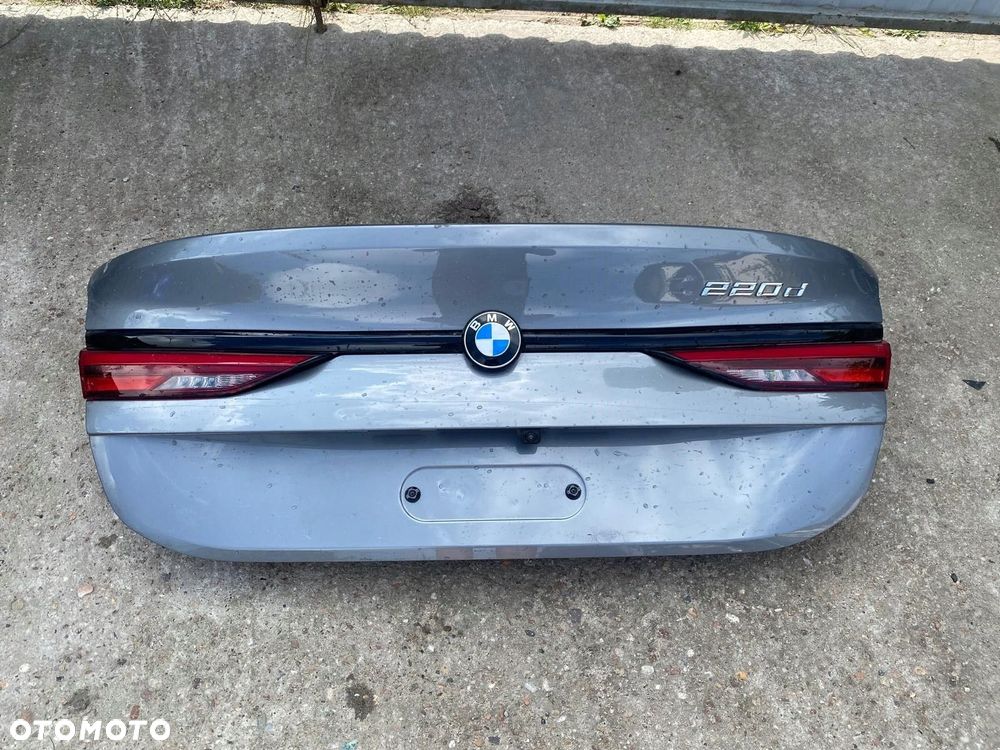 klapa tylna lampy bmw 2 f44 kamera - 1