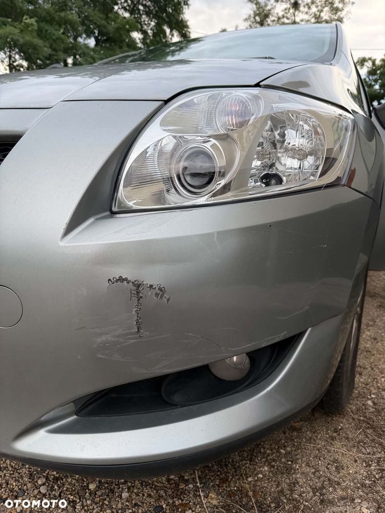 Toyota Auris 1.6 VVT-i Luna - 17