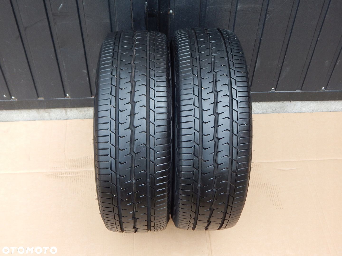 OPONA TOYO NANO ENERGY VAN 215/65 R16C 109/107 T 2 SZT. 8,59 mm - 1