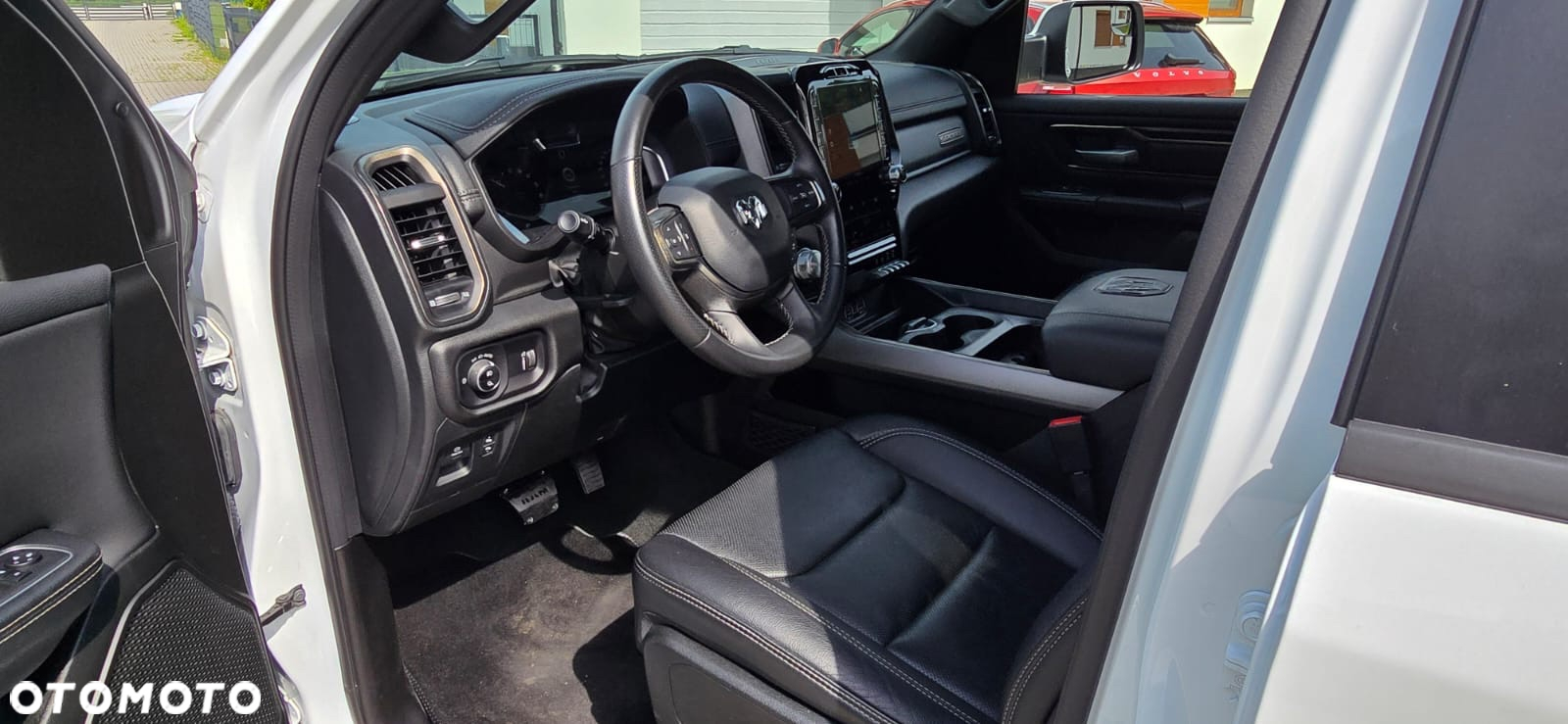 RAM 1500 Crew Cab Sport - 9