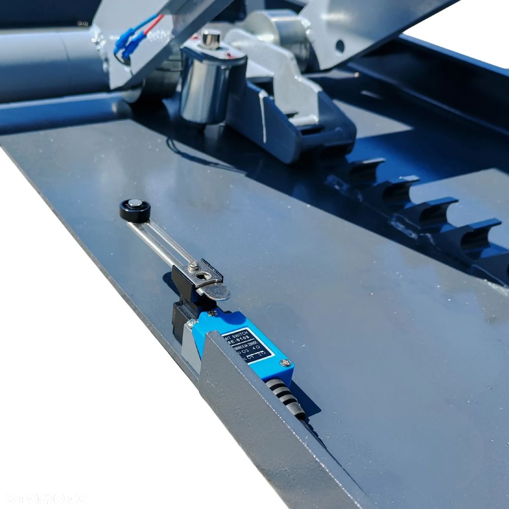 PODNOŚNIK NOŻYCOWY MOBILNY BESTLIFT N40NE-L PRO 4000KG 120CM 230V - 11