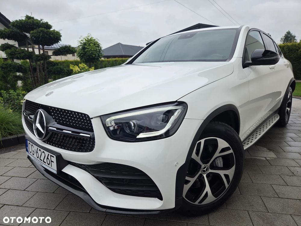 Mercedes-Benz GLC 200 4Matic 9G-TRONIC AMG Line Plus - 1