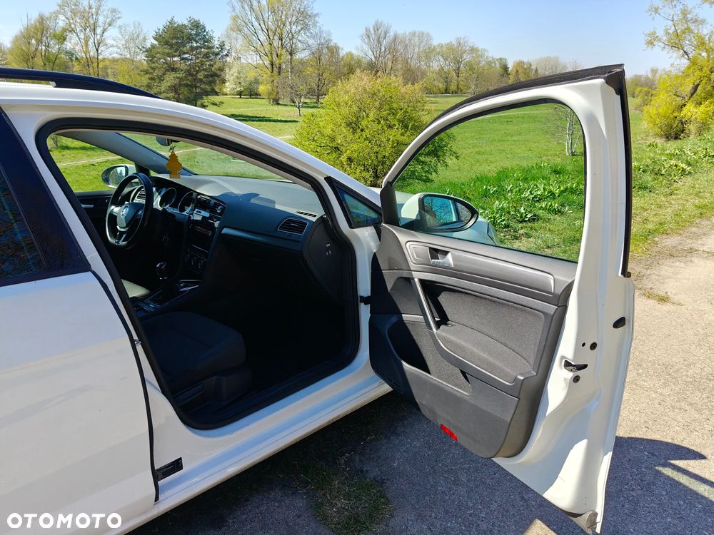 Volkswagen Golf 1.5 TSI BMT Evo Comfortline - 12