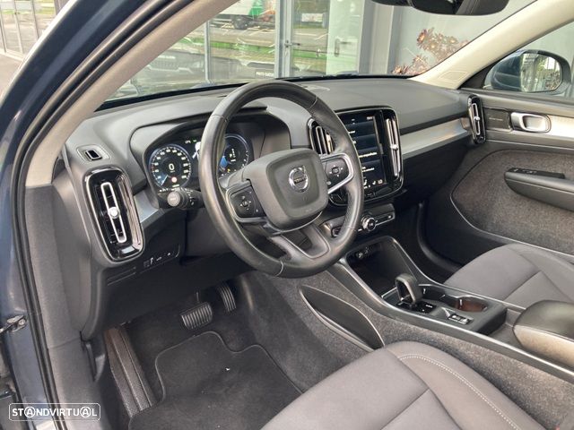 Volvo XC 40 T5 Recharge DKG Essential - 12