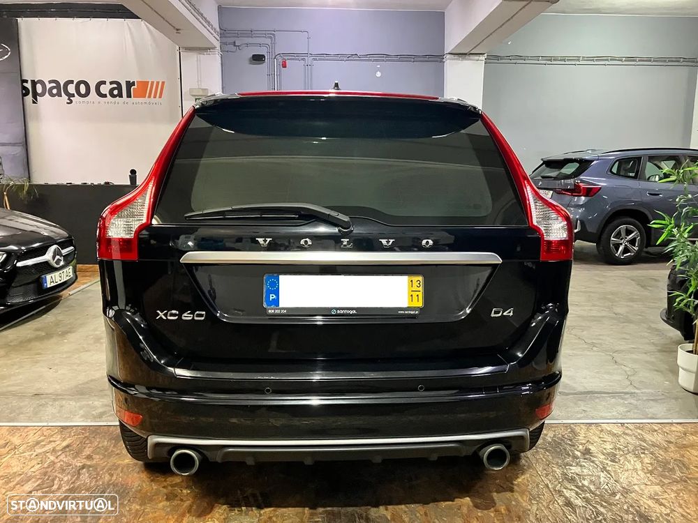 Volvo XC 60 2.0 D4 DRIVe R-Design - 6