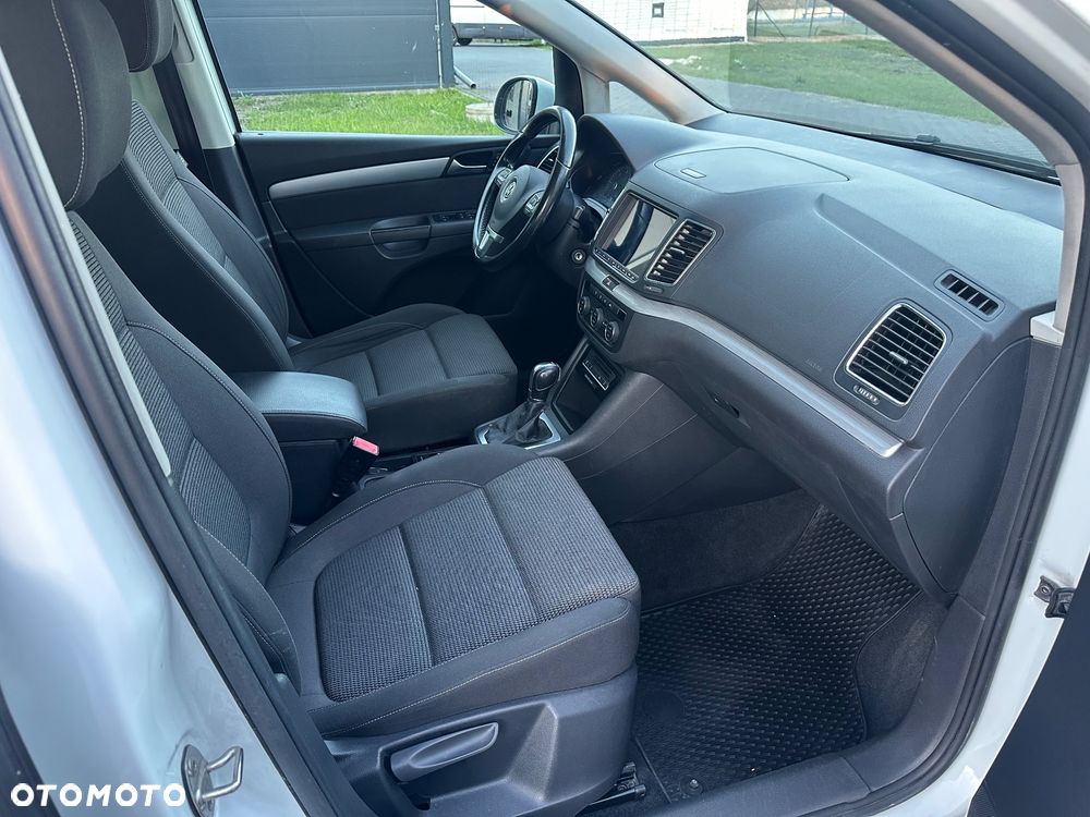 Volkswagen Sharan 2.0 TDI DSG (BlueMotion Technology) Highline - 10