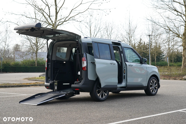 Ford Tourneo Courier 1.0 EcoBoost Active