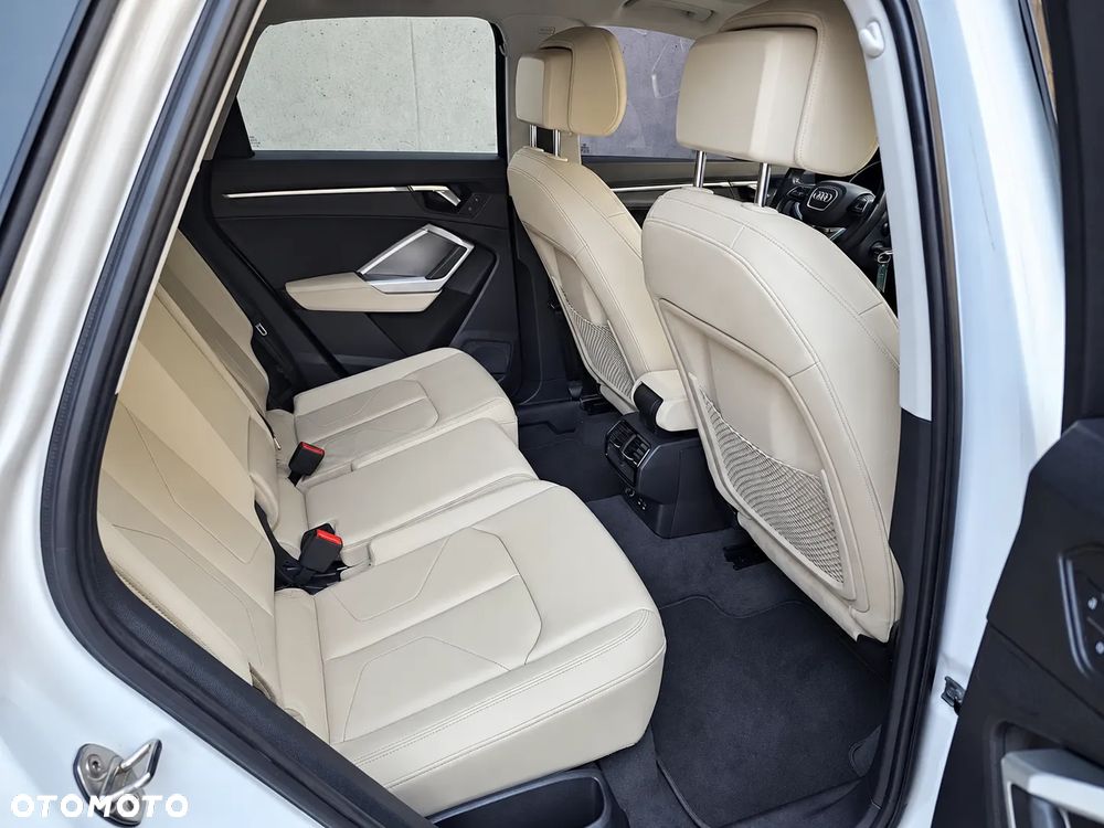 Audi Q3 - 19