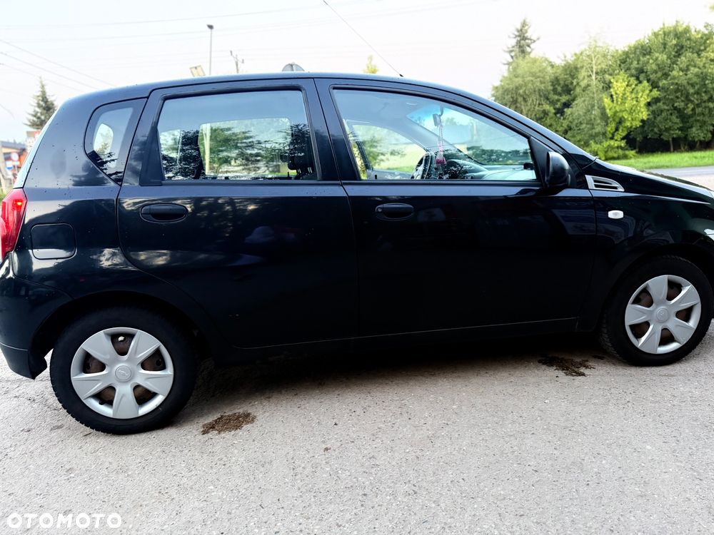Chevrolet Aveo - 1