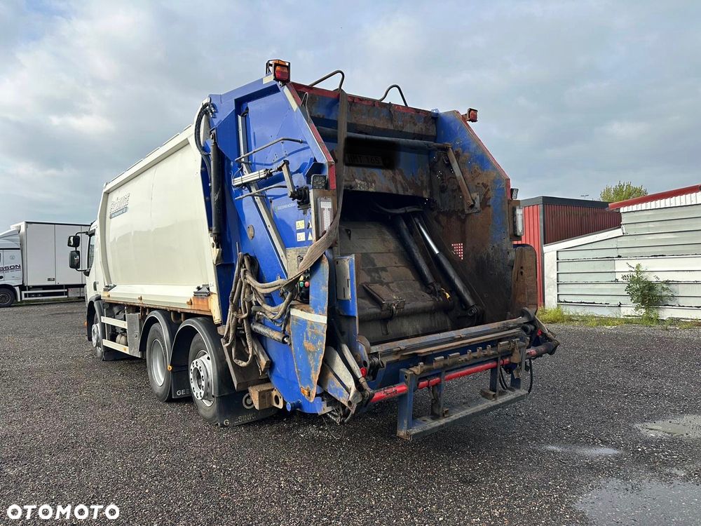Volvo FE 6X2 - 4