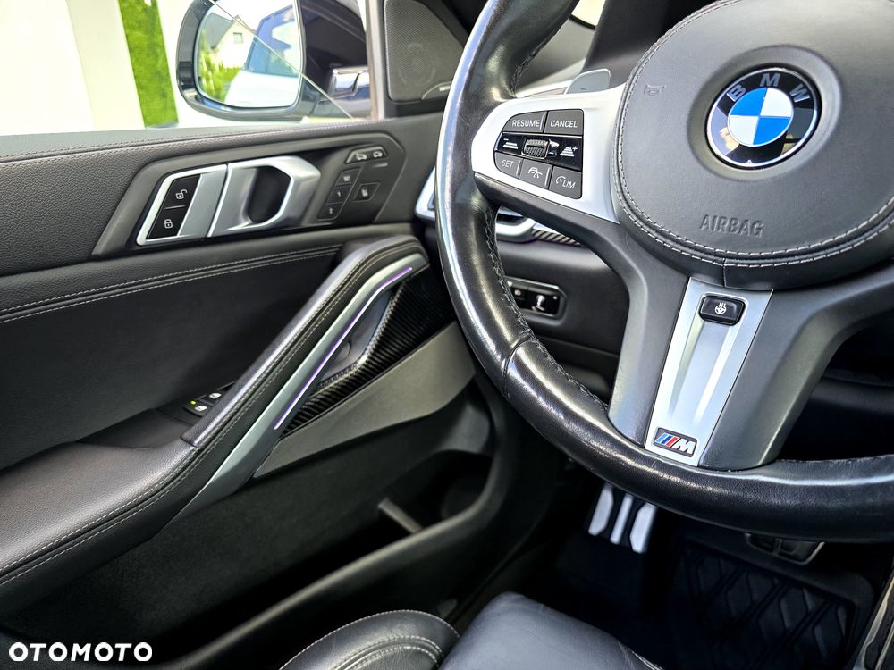 BMW X6 - 24