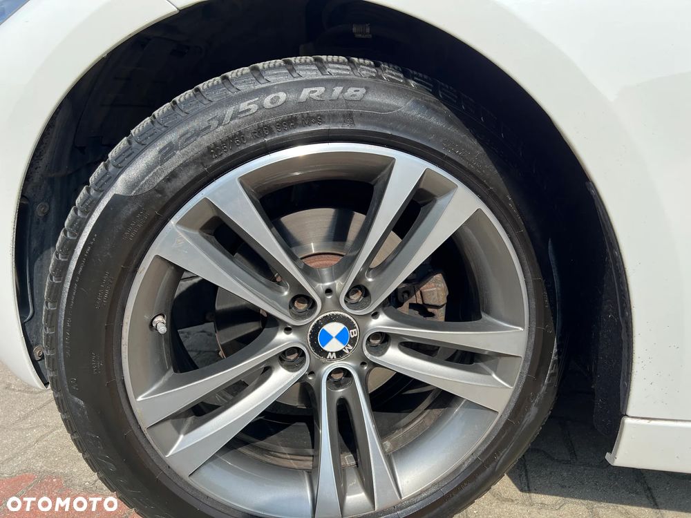 BMW 3GT 320d Sport Line - 9